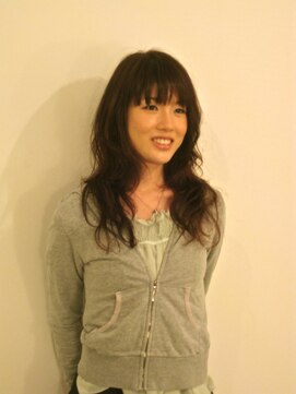 ハシ(hasi) ふんわりかわいらしさアップスタイル