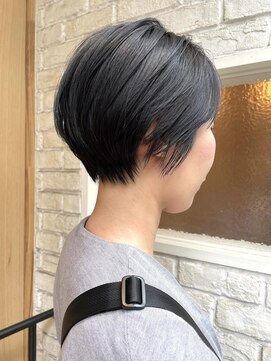 ニア 清澄白河(nir) 〈清澄白河 半個室〉柔らかショート/地毛風グレー