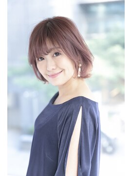 ルルディ バイ アフロディーテ銀座(luludi by APHRODITE) ミディアム/デザインカラー/シルキーベージュ/斜めバング/銀座