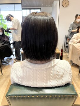 サラ(sarah) ぱっつんボブ