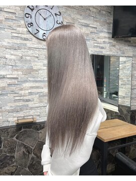 アンク クロス 新宿店(ANKHCROSS) パールグレー @kasumistgram アンククロス新宿