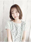シースルーバングのくびれゆるカールスタイル