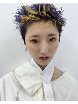 レコ 渋谷(LECO) パープルとイエローの丁度良い関係値