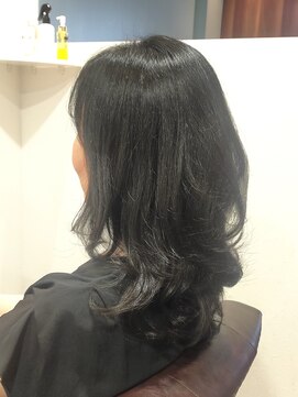 ヘアー グリーン(hair green) 30代40代50代/ゆるふわウェーブ/黒髪スタイル/ツヤ髪