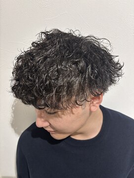 グラフ 立川(Graph.) 波巻きパーママッシュツーブロックメンズカット