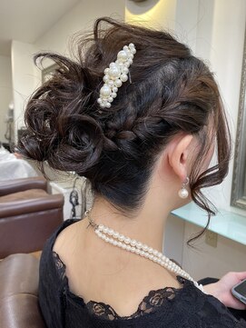 ルミエ 中野島(LUMIE) 結婚式のお呼ばれヘア