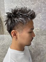 リアイス(Re:ICE)&nbsp;シルバーハイライト刈り上げスパイキーショート