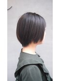 ショートボブ