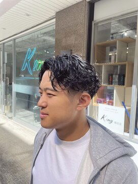 メンズサロン キング 梅田店(Men’s salon K!ng) 波巻きツイストスパイラルパーマ/フェザーパーマ/眉毛/メンズ
