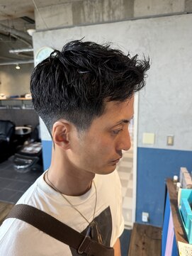 ビューティアンドトリップ クイーンズグッドプラン(Beauty&Trip QUEENS Good Plan) 癖毛風アップバングショート