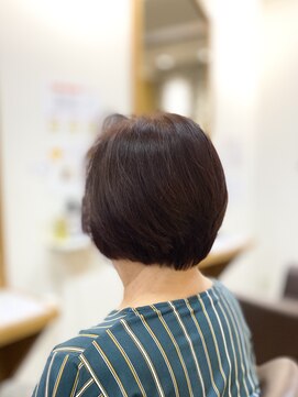 ヘアー グリーン(hair green) 30代40代50代/ショートボブ/白髪染め/香草カラー