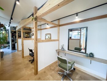 ティピ(tipi)の写真/【香椎/千早】半個室で周囲を気にせずリラックスできる空間が魅力☆髪質・骨格に合わせたデザインをご提案!