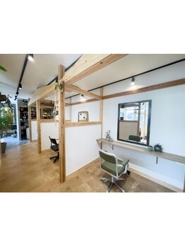 【香椎/千早】半個室で周囲を気にせずリラックスできる空間が魅力☆髪質・骨格に合わせたデザインをご提案!