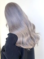 サンクマーケット 渋谷(cinq MARKET)&nbsp;渋谷ブリーチカラーハイトーンカラーシルバーアッシュ30代40代