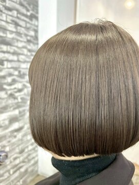 クロト(Clotho) ブリーチなしアッシュブラウン/ダブルカラーハイライト白髪染め