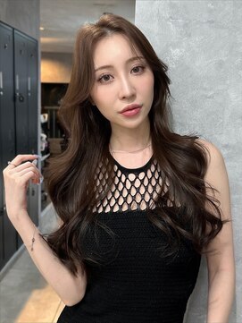 フィーネ 柏(Fi-Ne) ブリーチなしモカベージュ/大人上品な韓国レイヤーカット