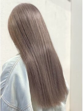 メゾンe.m.a(MAISON e.m.a) 艶感髪質改善カラーオリーブベージュロング夏カラー