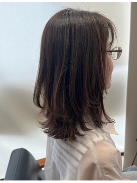 ザ リアン タチカワ(The Lien TACHIKAWA) 外はねレイヤーカット