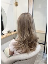 シア 綾瀬店(SHEER) レイヤーカット×明るめベージュ