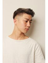 メリケンバーバーショップ フクオカ(MERICAN BARBERSHOP FUK)&nbsp;サイドパートショートセミウェットワイルドツーブロックテクノ4