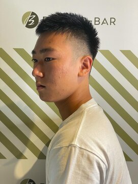 バーバーバー アカバネ(BARBER-BAR AKABANE) 大人の刈り上げスタイル【BARBER-BAR】