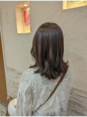やわらかベージュカラー