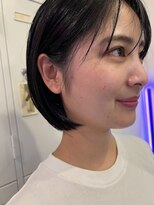 ヘアーエポック(hair epoque)&nbsp;大人可愛い20代30代40代黒髪耳かけひし形小顔ボブ丸みショート
