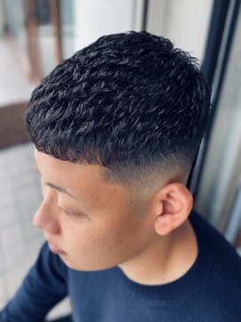 エルハウス(L house...) 【メンズ専門/理容室 】フェード スキンフェード