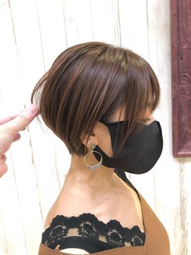 アルトス 浦和(ARTS) シュートボブ/美髪/アッシュブラウン[ハイライト/浦和]