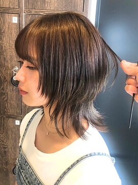 ヘアリゾート粋 ウナム 新宿東口店(enam) ウルフレイヤー/ソフトウルフ/顔まわりカット/レイヤーカット