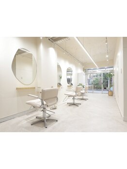 完全プライベートサロン×マンツーマン施術であなた史上最高の仕上がりに＊