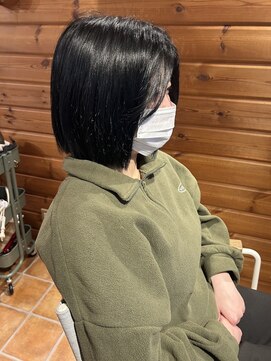 クレエ ヘアー デザイン(creer hair design) 20代30代40代小顔カット☆ブルーブラック×ぱつっとボブ