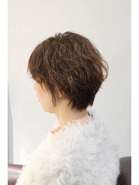 ビー(Be) ハンサムショート(ウェーブヘアー)