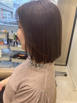 アローム(alom) ホワイトグレージュ/デジタルパーマ/チェリーブラウン/茅ヶ崎