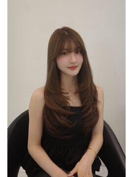 ベレーザシェルト(Beleza scelto) 16019ナチュラルブラウンレイヤーラウンドバングオリーブグレー