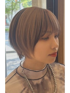 パル(PaL) ショートボブ/ハイトーンカラー/デザインカラー/ローライト