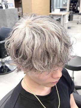 アイトーキョー 渋谷(AI TOKYO) ローライト/デザインカラー/ラウンドマッシュ/ベージュ