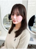 結べるミディアムレイヤー 耳にかけても可愛い流れる顔まわり