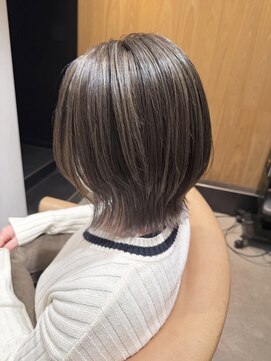 トリート 市川店(TREAT) ミディアムレイヤー×ハイライト