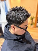 床屋 ノット(KNOT)&nbsp;ツーブロック　アップバング　ショート