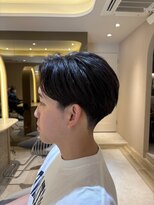 リリー 鷺沼店(RILLY)&nbsp;〈キシタクヘアー〉刈り上げセンター分けマッシュ