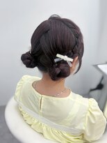ラルム 新宿(LARME SHINJUKU)&nbsp;推しに会う前のヘアアレンジ♪ツインお団子【Kaxa】