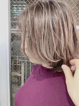 ルーファス 恵比寿 渋谷(Ruufus) 透け感ハイライトボブ【Ruufus恵比寿渋谷】31511