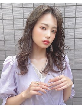 テープ(TAPE) レイヤー　大人ヨシンモリ 柏　TAPE 早坂