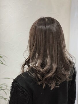 オールド 八王子店(old) セミロング/オリーブベージュ/アディクシーカラー