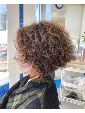 ヘアートーク アイズ(HAIR TALK I's) New York Dry Cutで創る脱・縮毛矯正、ペタンコ解消スタイル