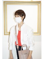 エマ(emma)&nbsp;ナチュラルショートカット　襟足長めソフトマッシュウルフ