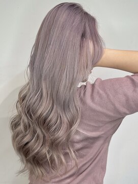 ラヴィエール(LAVIERE by R-EVOLUT) ハイライト/ケアブリーチ/レイヤーカット/髪質改善【柏/柏駅】