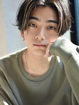 ディッセンバー 神宮前(December) ニュアンスパーママッシュパーマウルフ/波巻きスパイラル/渋谷