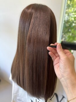 ユウヘアー 大高店(U Hair)の写真/《最高峰ヘアケアAujua/酸熱トリートメント》髪質改善MENUで見違える程艶髪に★最適なケア方法もアドバイス